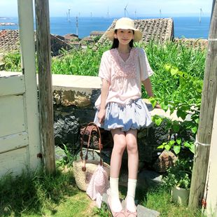 盛夏流行风格 搭配格子花苞短裙两件套 女夏甜美木耳边短袖 衬衣小衫