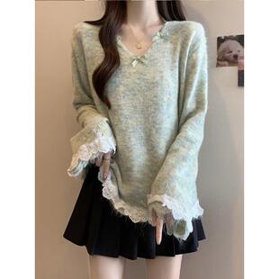 浅绿色马海毛针织衫V领挂脖毛衣女2025秋装大码胖mm蕾丝花边上衣
