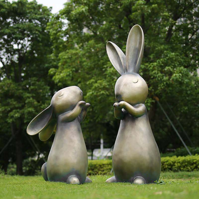 户外园林景观小品花园庭院装饰落地大摆件玻璃钢抽象仿铜兔子雕塑