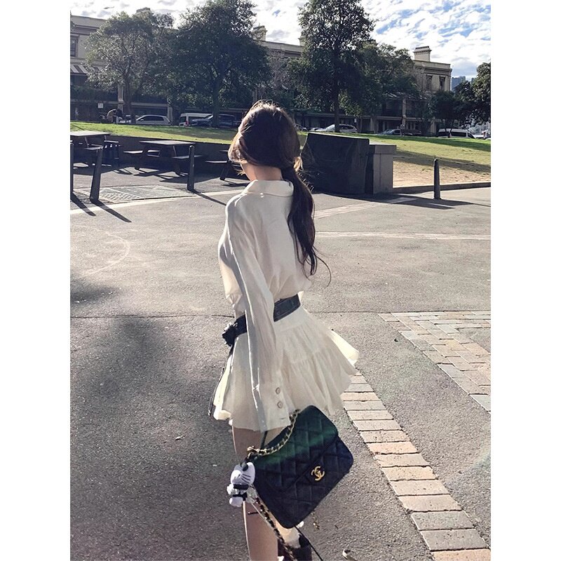 早秋新款韩系慵懒风翻领连衣裙女气质收腰显瘦短裙子