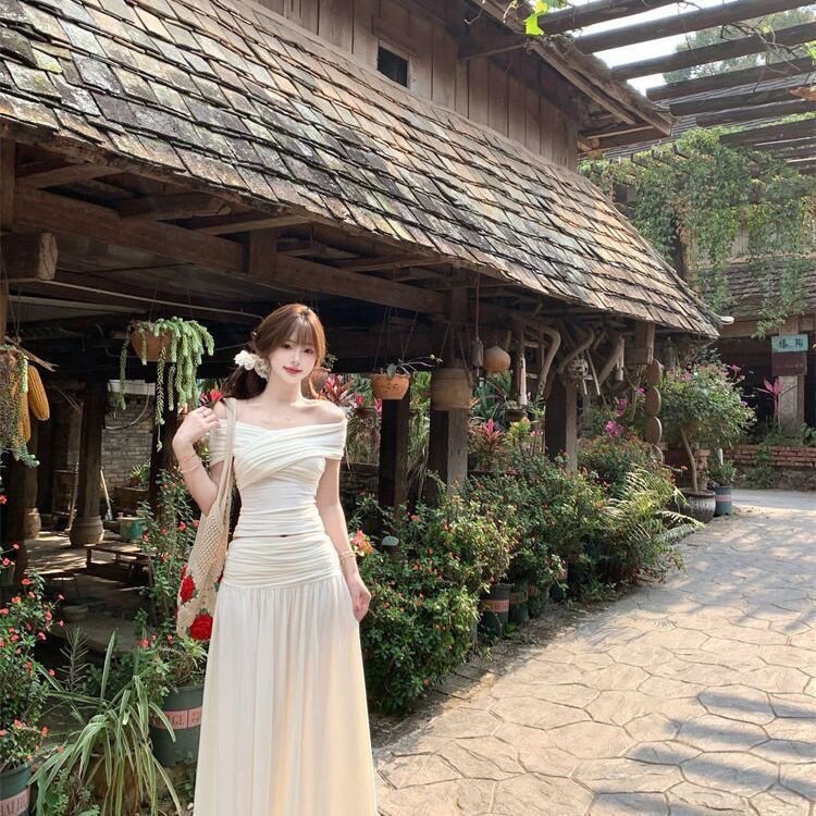 法式辣妹一字肩上套装夏季长裙温柔修身休闲显瘦半身裙两件套上衣