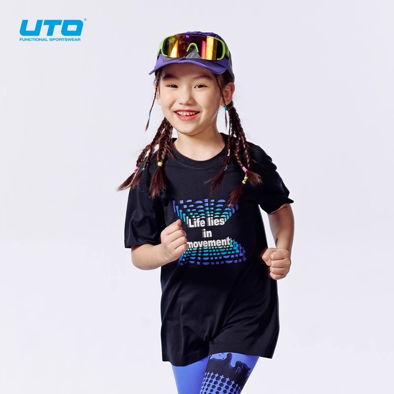 UTO儿童运动短袖跑步排汗透气T恤