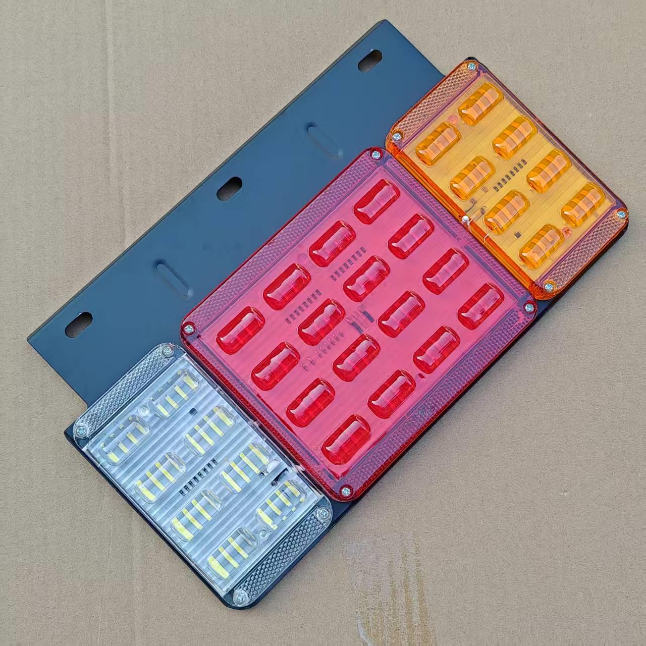 新9D时代后尾灯总成箱货低卡凯马跃进解放货车农用车通用防水LED