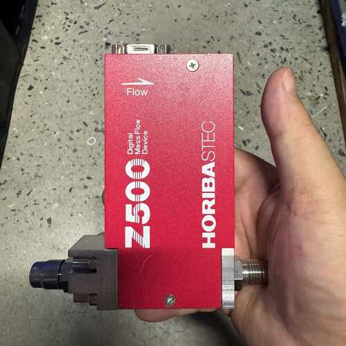{议价}HORIBA STEC Z500流量计 SEC-Z522MG{可维修}