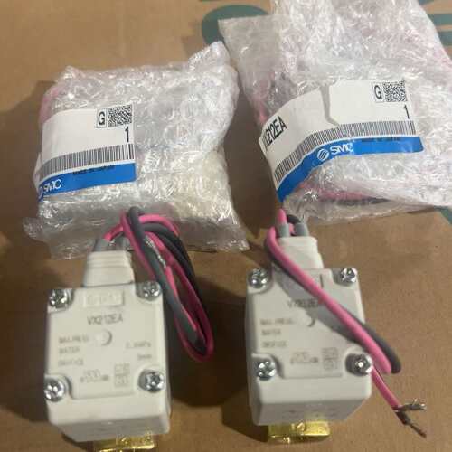 {议价}SMC原装电磁阀 VX212EA{可维修}