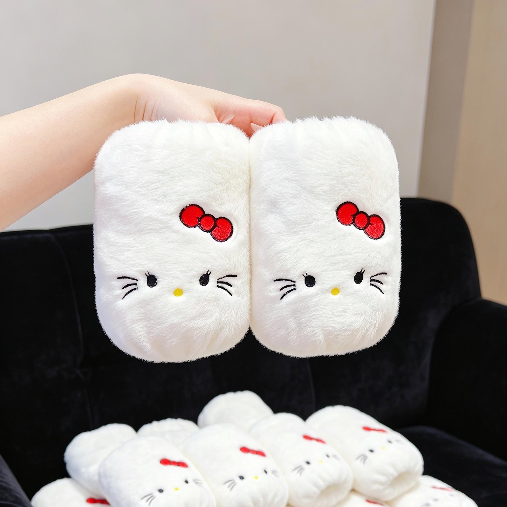 毛绒小猫羽绒服袖套2026新款隔脏办公学习防污耐磨套袖女款护袖口