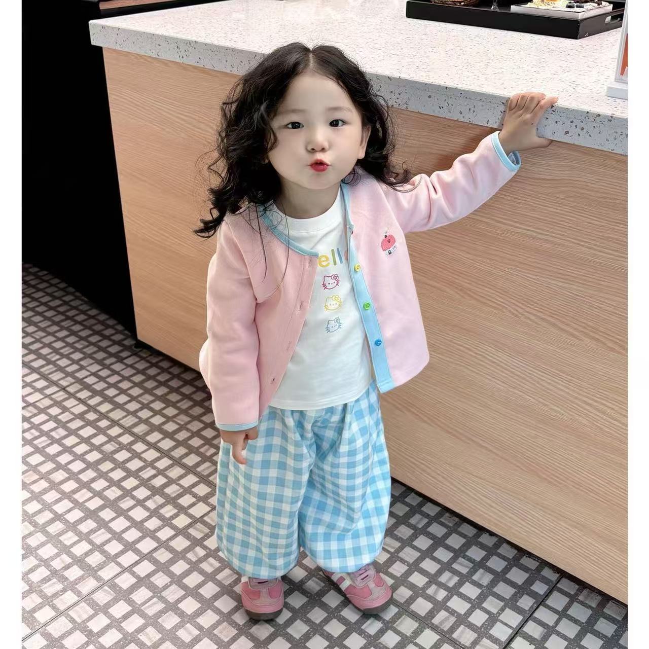 女童韩版套装2025新款儿童春秋季洋气三件套女宝宝开衫上衣裤子潮