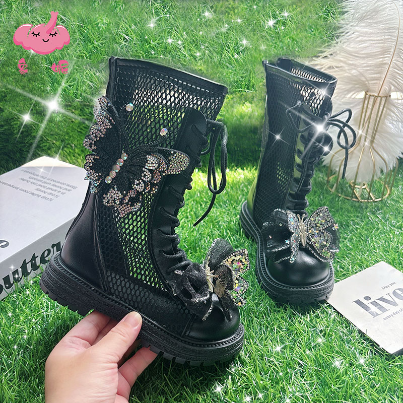 黑色灵动蝴蝶镂空女童中筒长靴