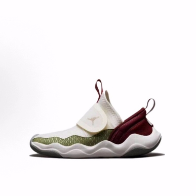 Jordan Jordan 23/7 CNY 低帮 儿童篮球鞋  中小童