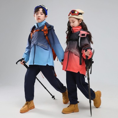 儿童冲锋衣三合一防风防水春秋2025新款男童蓝色渐变外套秋冬校服