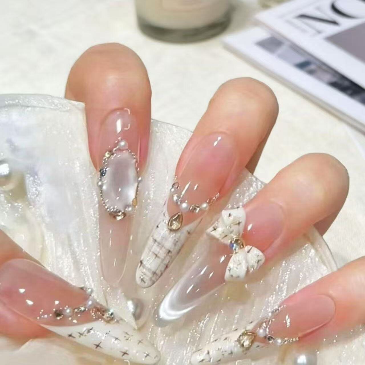 【慕斯蛋糕】四季温柔法式珍珠小蝴蝶结少女显白美甲纯手工穿戴甲