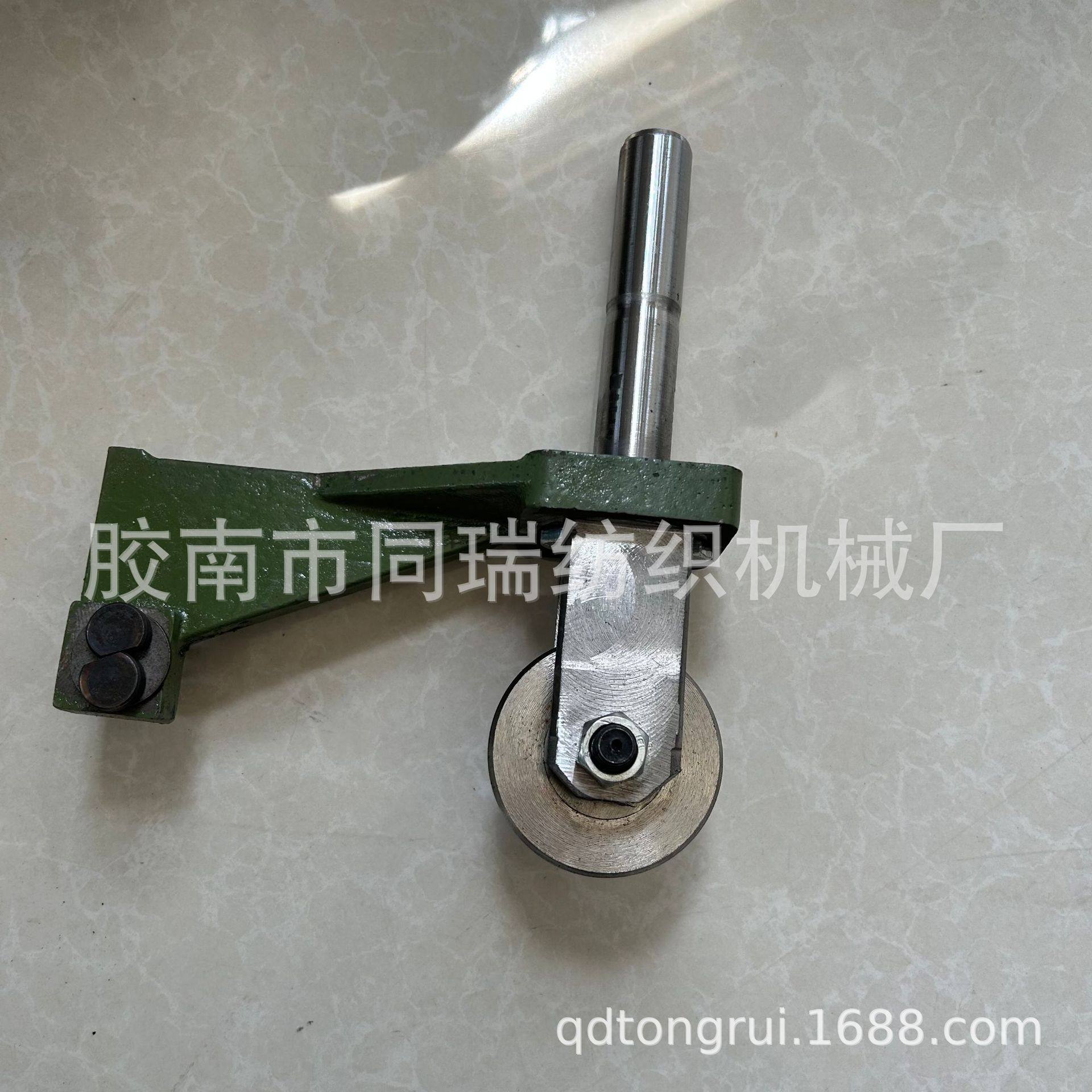 【同瑞】厂家供应梳理机针布包卷机 包刺辊齿条专用刀 151包针机,纺织面料/辅料/配套,服装加工设备,淘宝优惠券,粉丝福利购,淘宝优惠卷