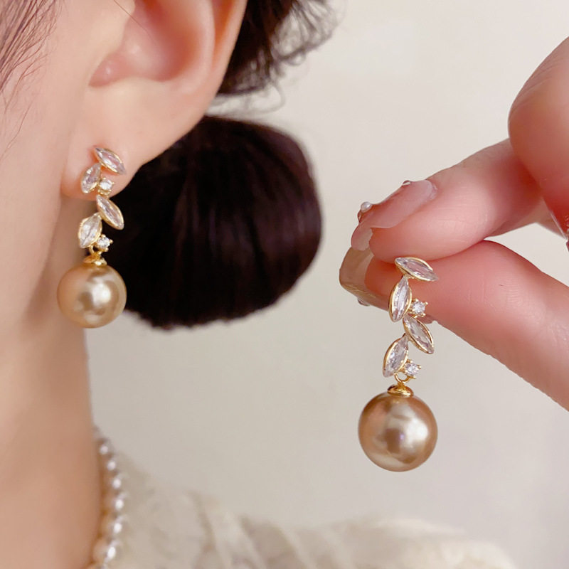 法式轻奢百搭锆石树叶珍珠耳坠精致时尚气质优雅高级感显瘦耳环女,饰品/流行首饰/时尚饰品新,耳钉,淘宝优惠券,粉丝福利购,淘宝优惠卷