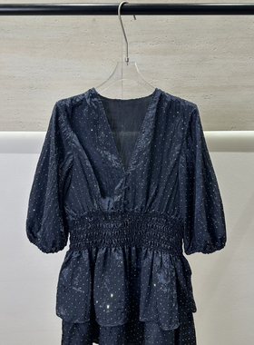 云朵早春上新V领烫钻连衣裙连衣裙B6120