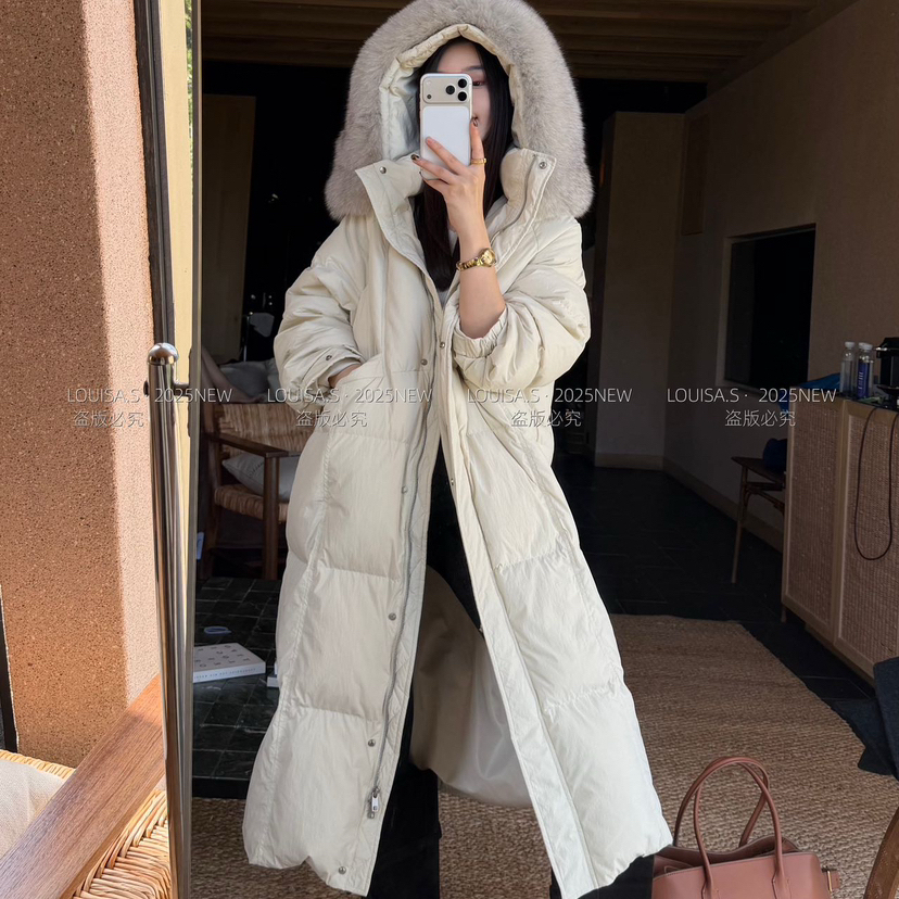 云朵家保暖羽绒服外套(配可拆真狐狸毛毛领)（含90白鸭绒）28237