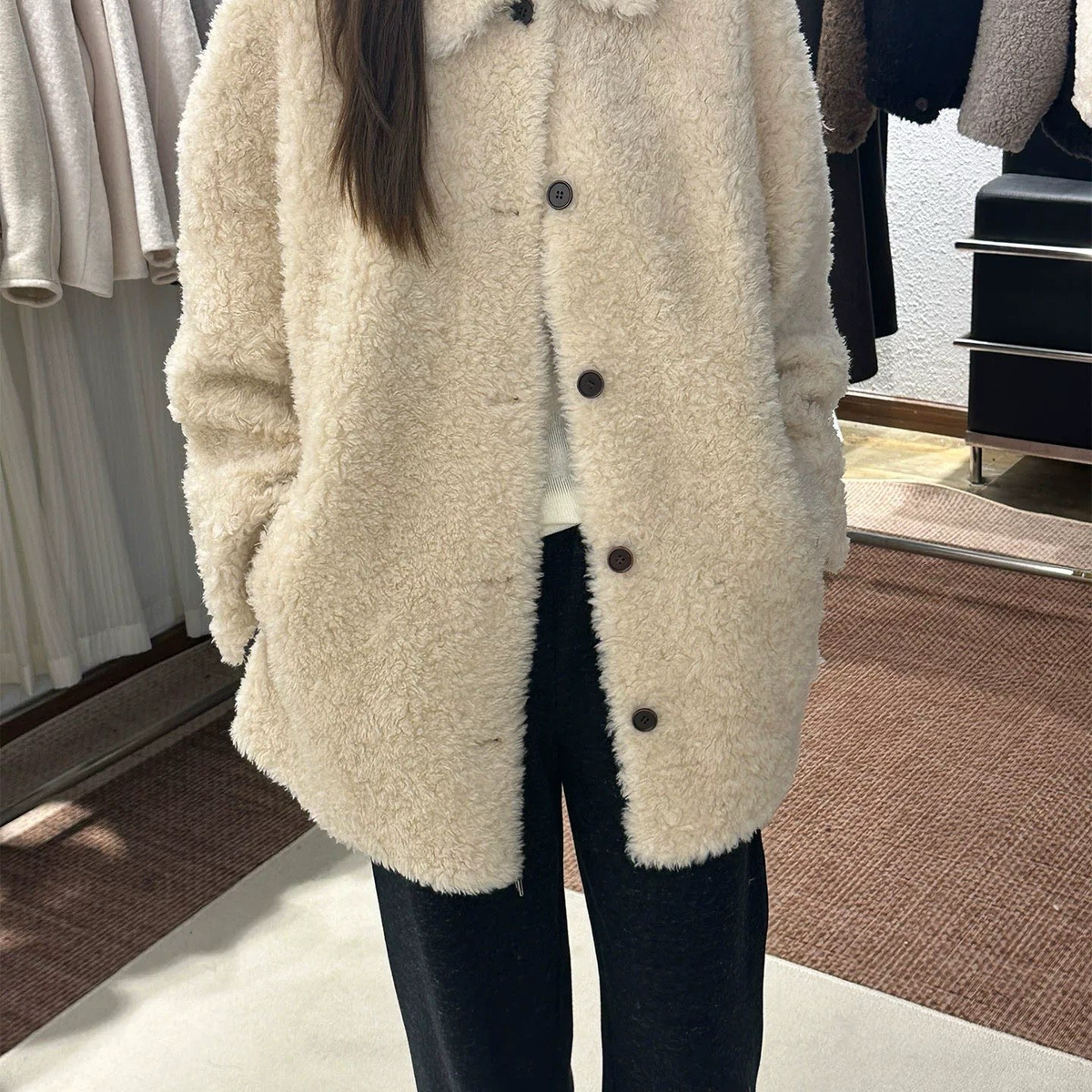 云朵套女2025秋冬新款百搭上衣羊毛外套含100绵羊毛26757