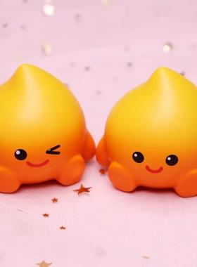 爆款抖抖小火人盲盒可爱卡通创意树脂搞笑小火苗摆件生日礼物