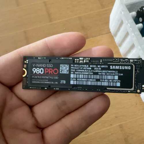 {议价}三星980+PRO+2TB+M.2+NVMe固态硬盘