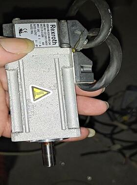 MSM019B-R300-NN-M0-CH0   ，