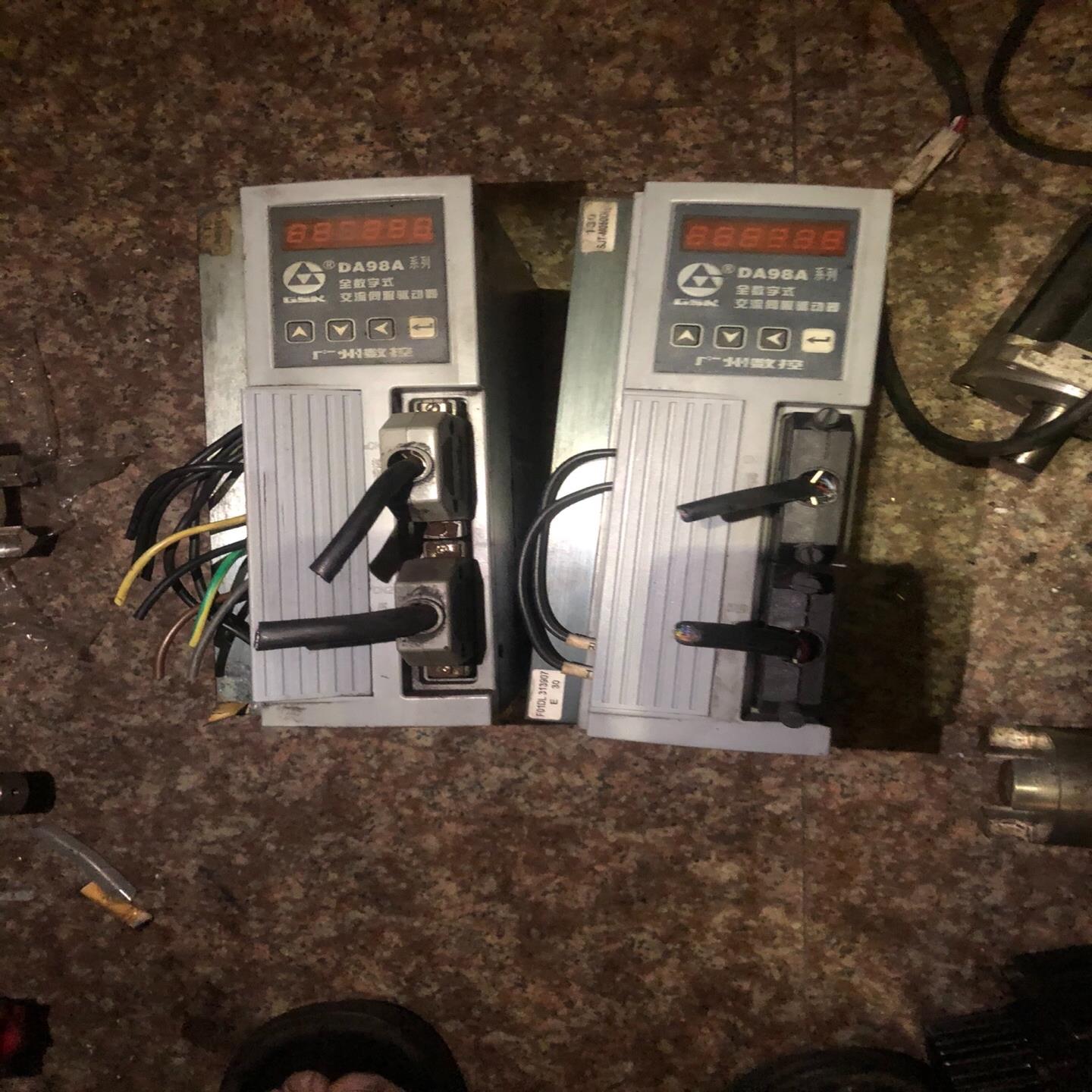 (设备配件)广数伺服驱动器DA98A-13,适配130电机5牛米,功能正