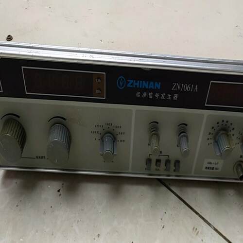 [德峰]zn1061A标准信号发生器