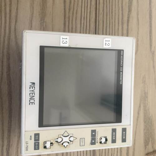 正品基恩士KEYENCE LS-7500 成色如下 需要