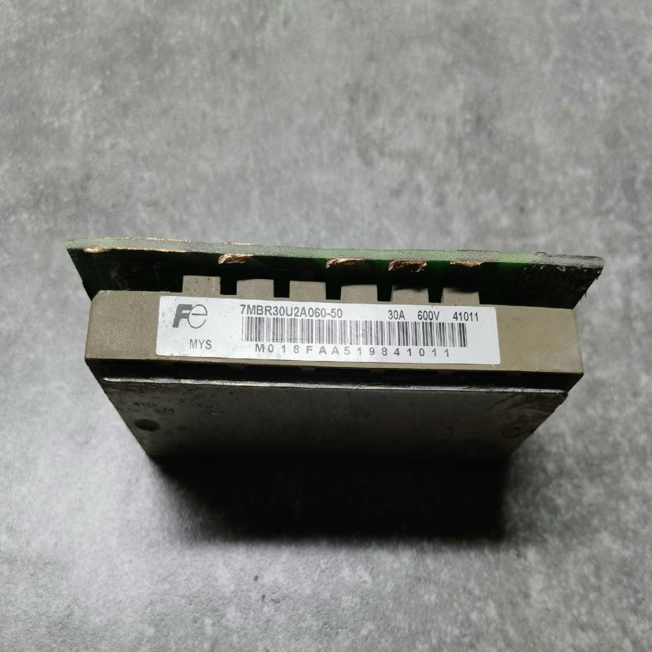 7MBR30U2A060-50.模块，，成色如图