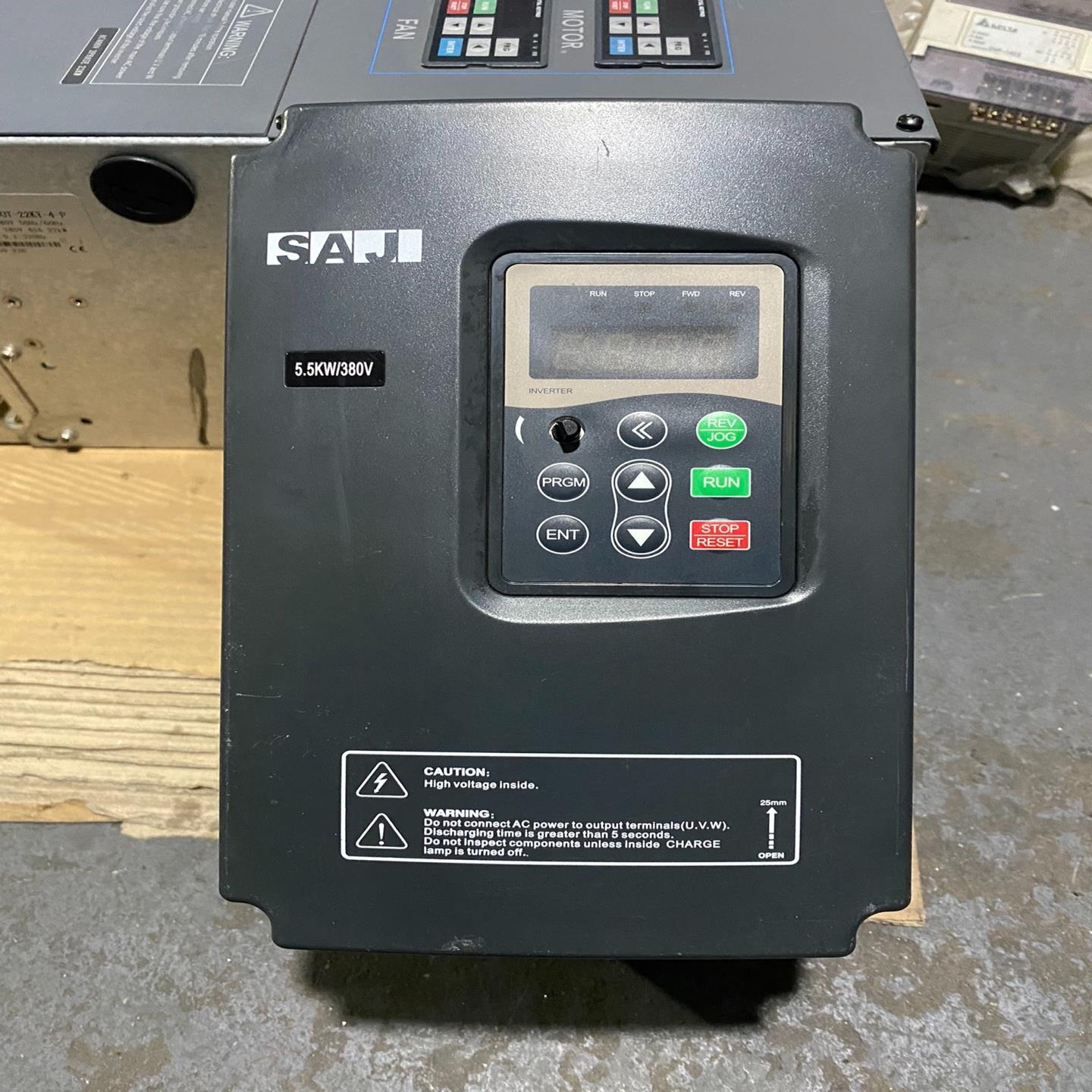 8000B-4T5R5GB/7R5PB  三晶8000B变频