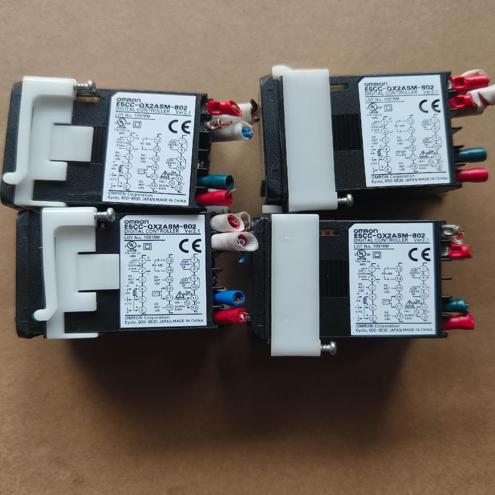 温控器E5CC-QX2ASM-802现货膜还在