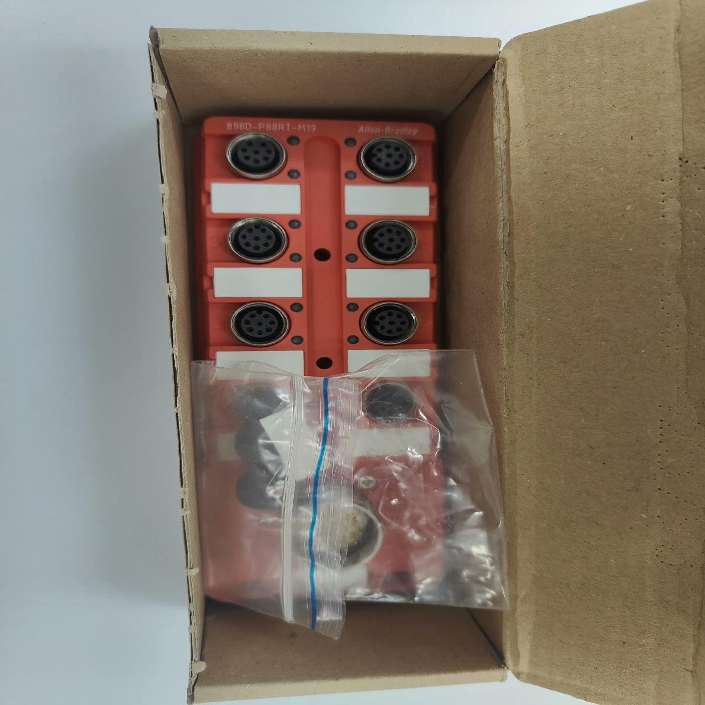 闲置全新原装 898D-P88RT-M19 AB罗克韦尔