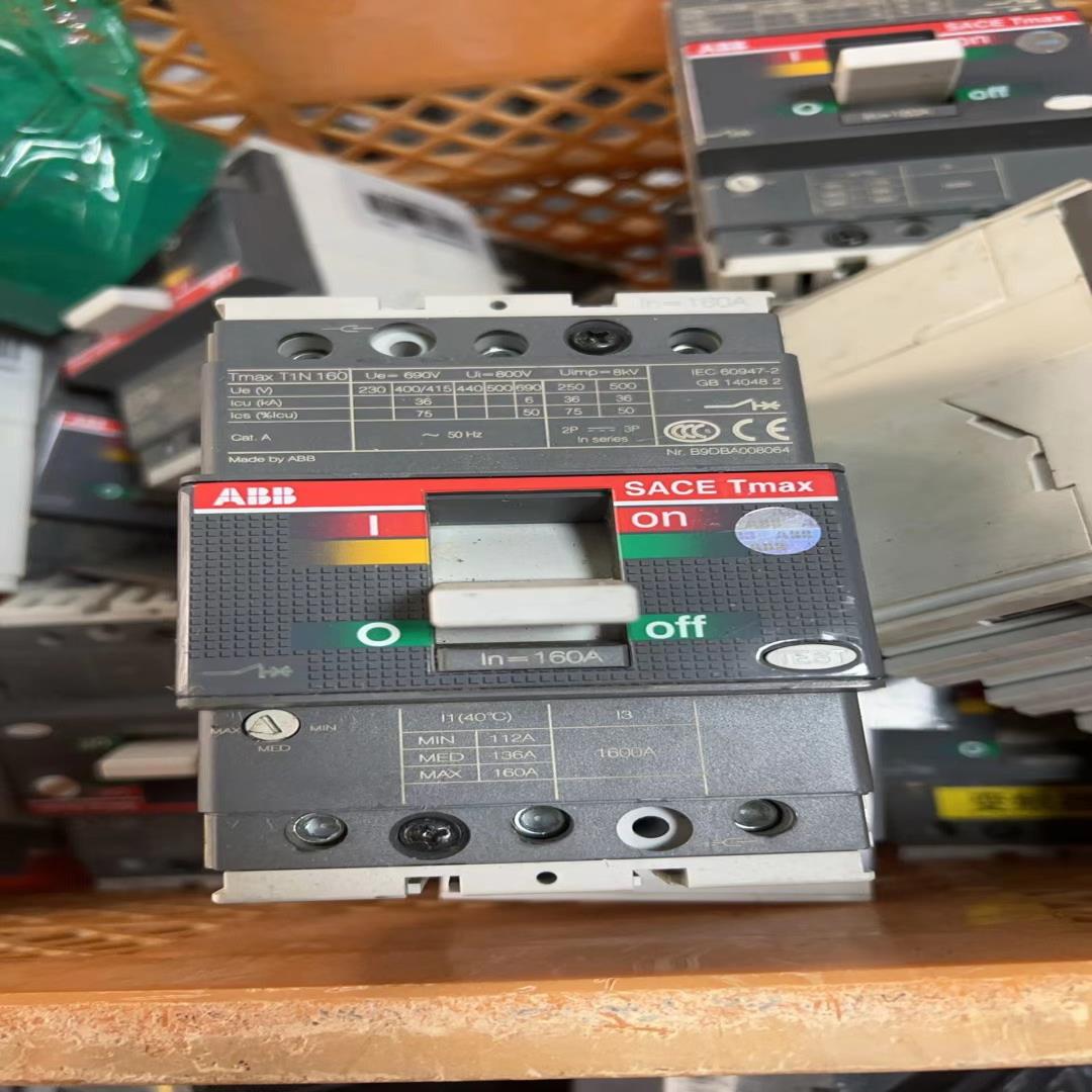 塑壳断路器  T1N 160 3P160A   数