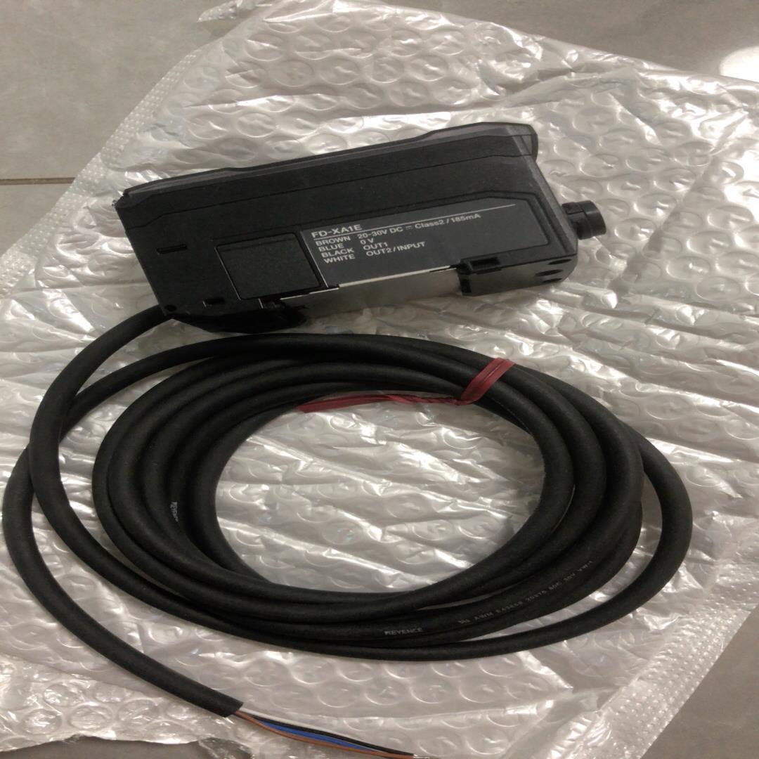 FD-XA1E。基恩士原装正品 2个裸新需要联系