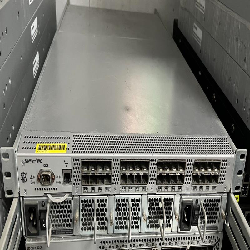 （设备配件）博科SilkWorm 4100 光存储交换机 双电配置 测试