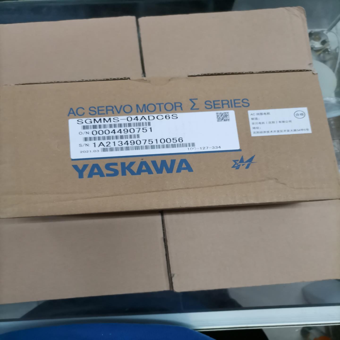 安川伺服电机 SGMMS-04ADC6S全新原装