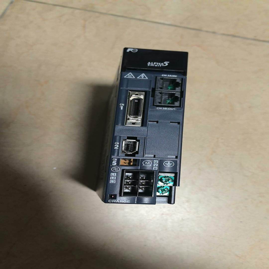 （设备配件）VV2-RYH201D5富士驱动器