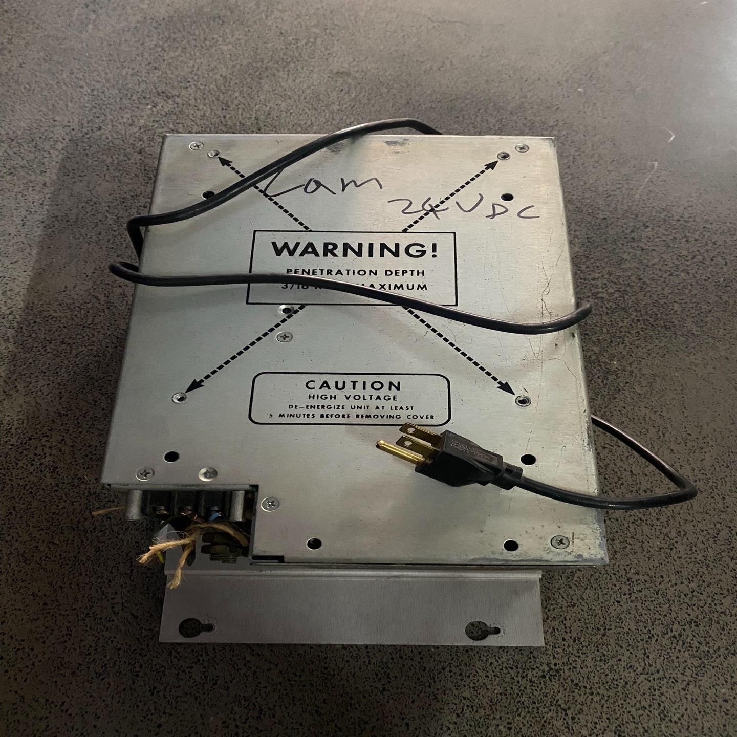 （设备配件）Lam开关电源    型号：PM2500A-1 24D40-