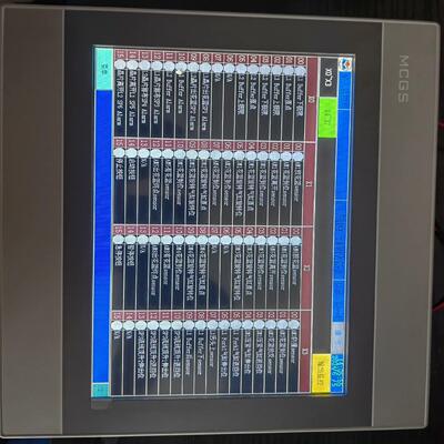 昆仑通态触摸屏， TPC1061Hn，，功能完好，成