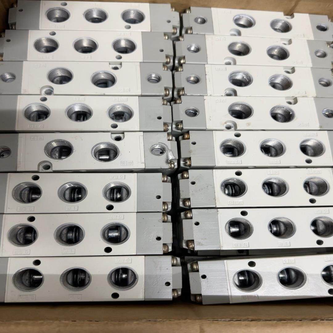 SMC气控阀VFA5220-03，成色好，实物现拍，需要的朋