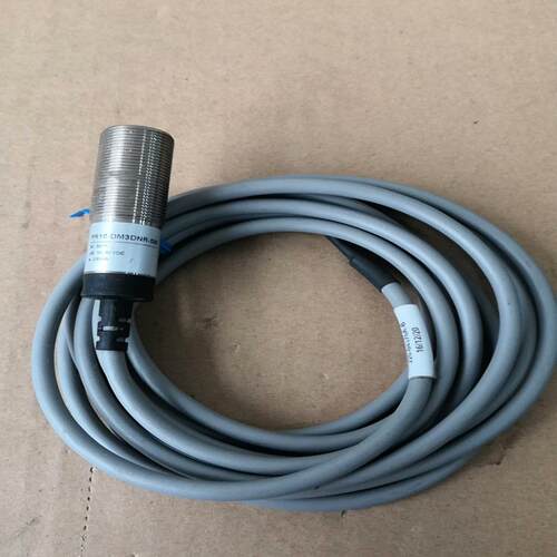 PR18-DM3DNR-5M，光电开关传感器，功能完好，成品~议价