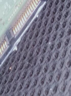 西数500G笔记本2.5寸机械硬盘。WD5000LPCX 2