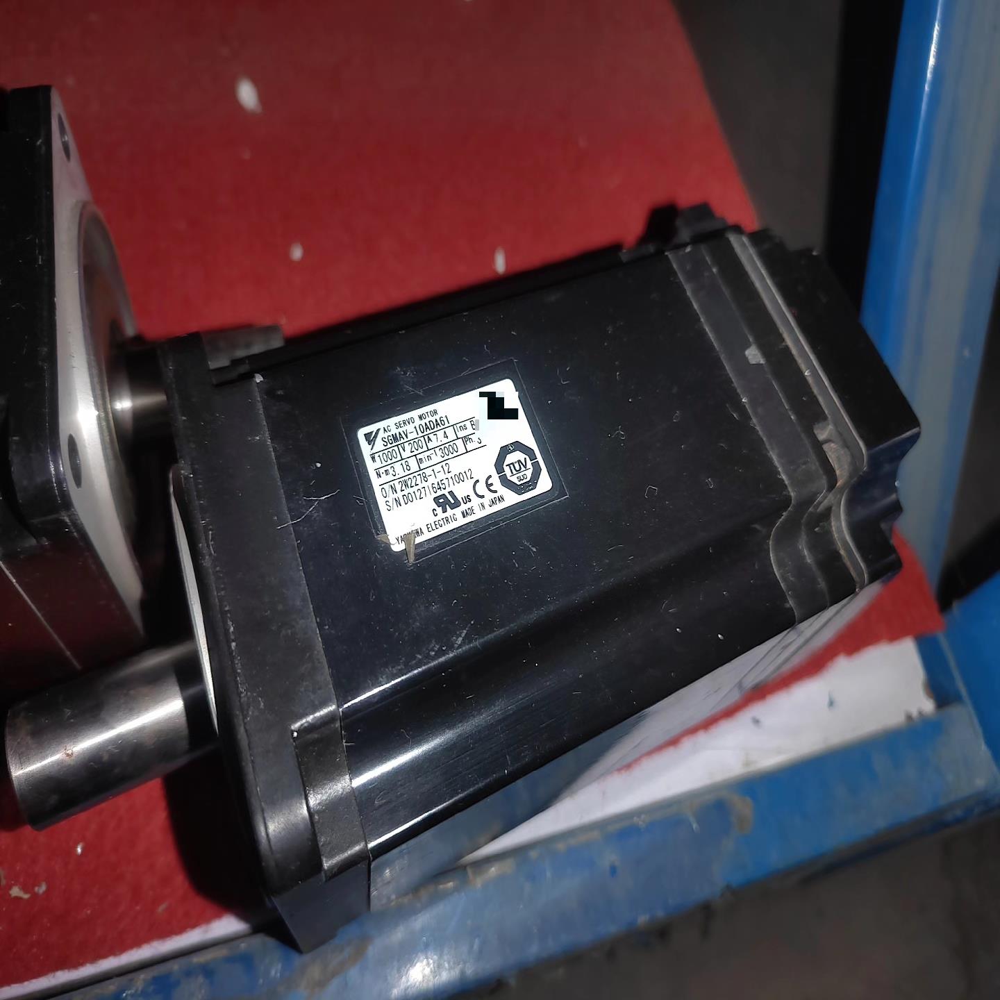 （设备配件）安川电机SGMAV-10ADA61拆机产品功能完好非质量问题