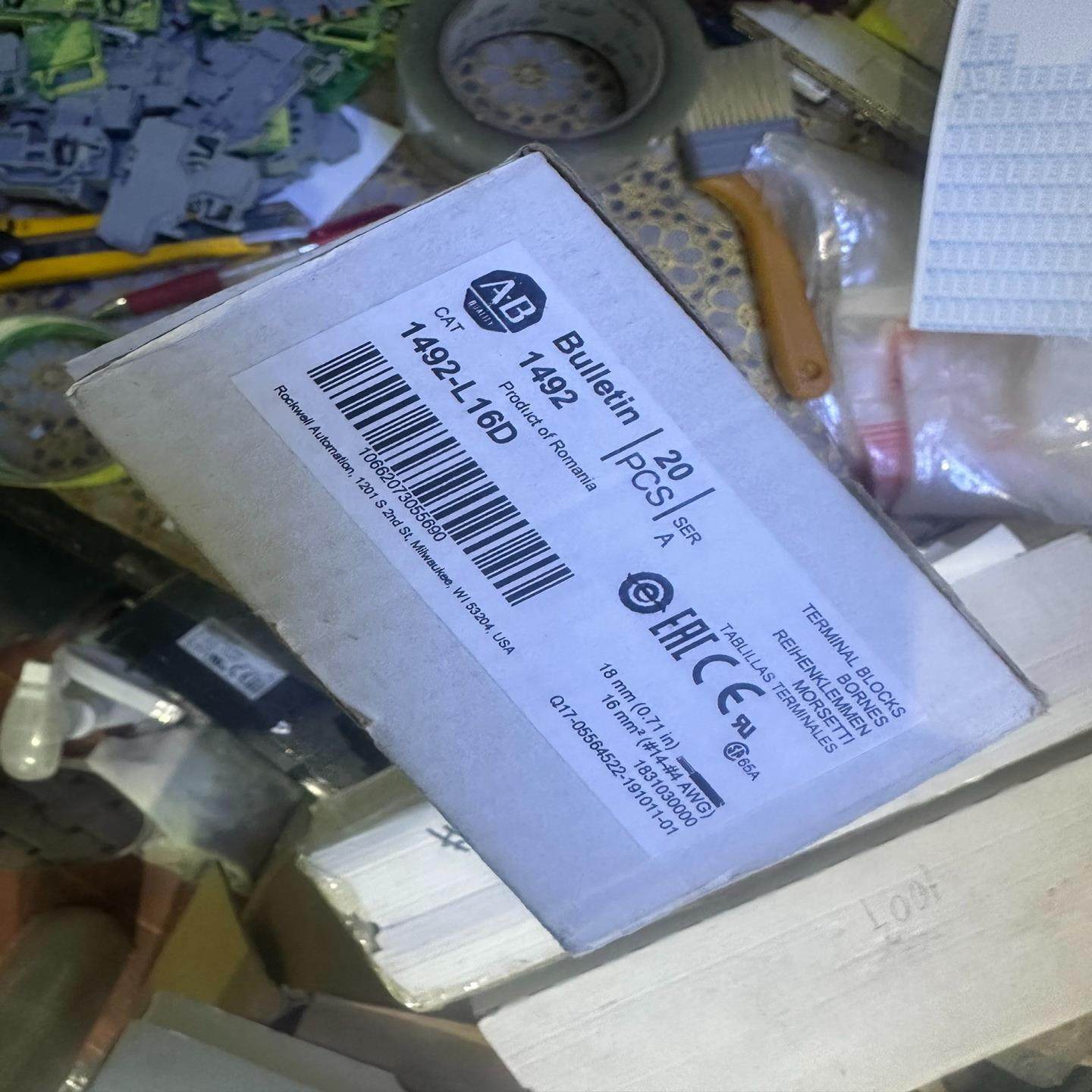 AB端子，1492-L16D有一盒20个,3C数码配件,隔离器/耦合器,淘宝优惠券,粉丝福利购,淘宝优惠卷