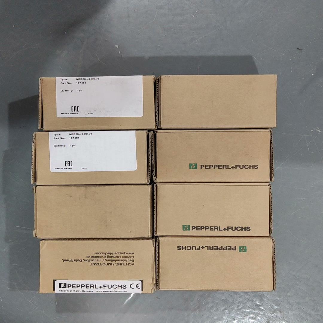 倍加福电感接近开关NBB20-L2-E2-V1全新带装多个