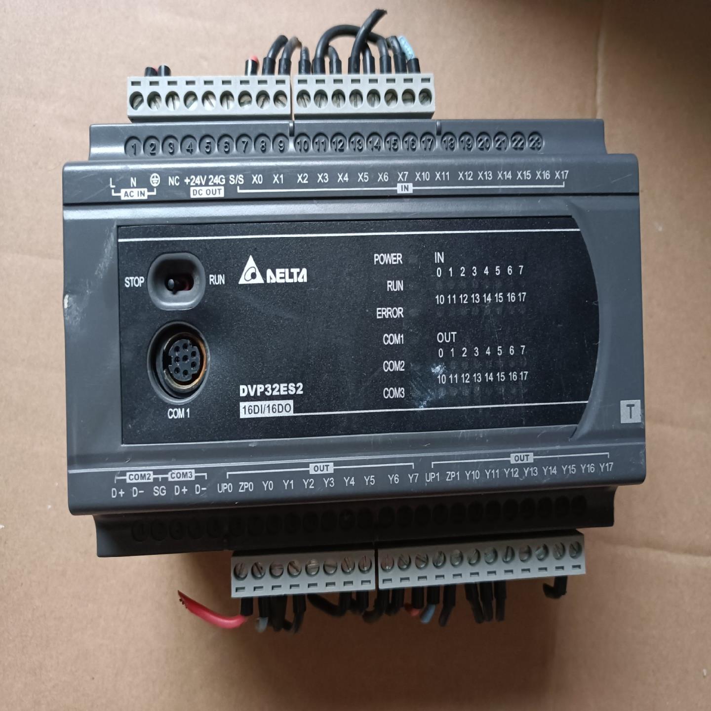 [德峰]DⅤP32ES200T 台达控制器，实物图，功能包好，需要的