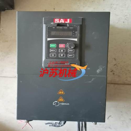 的三晶VM1000B-4T022GB/030PB