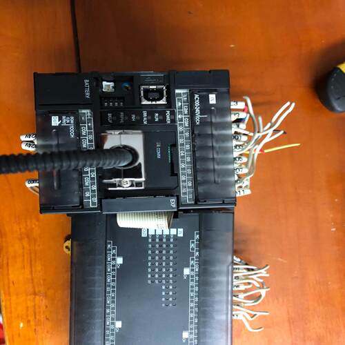 CP1L-L20DR-A，CP1W-40EDR，，