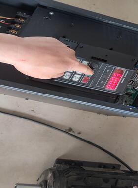 正弦变频器 EM303A-030G/037P-3A 30KW