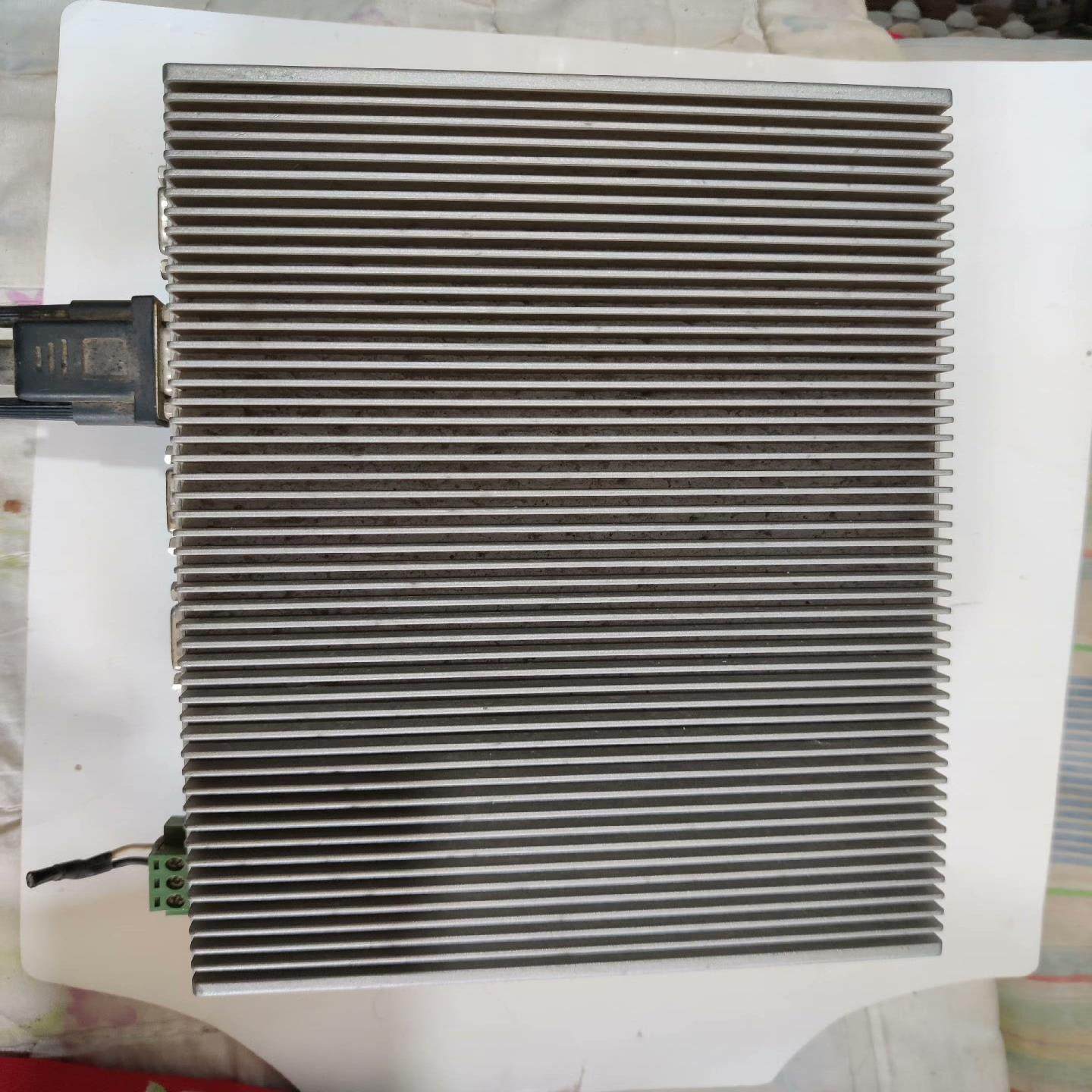 （设备配件）研华UNO-2174A无风扇嵌入式工控机。拆机功能包