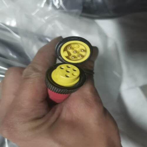 AB罗克韦尔连接线889N-F65GFNM-10 840