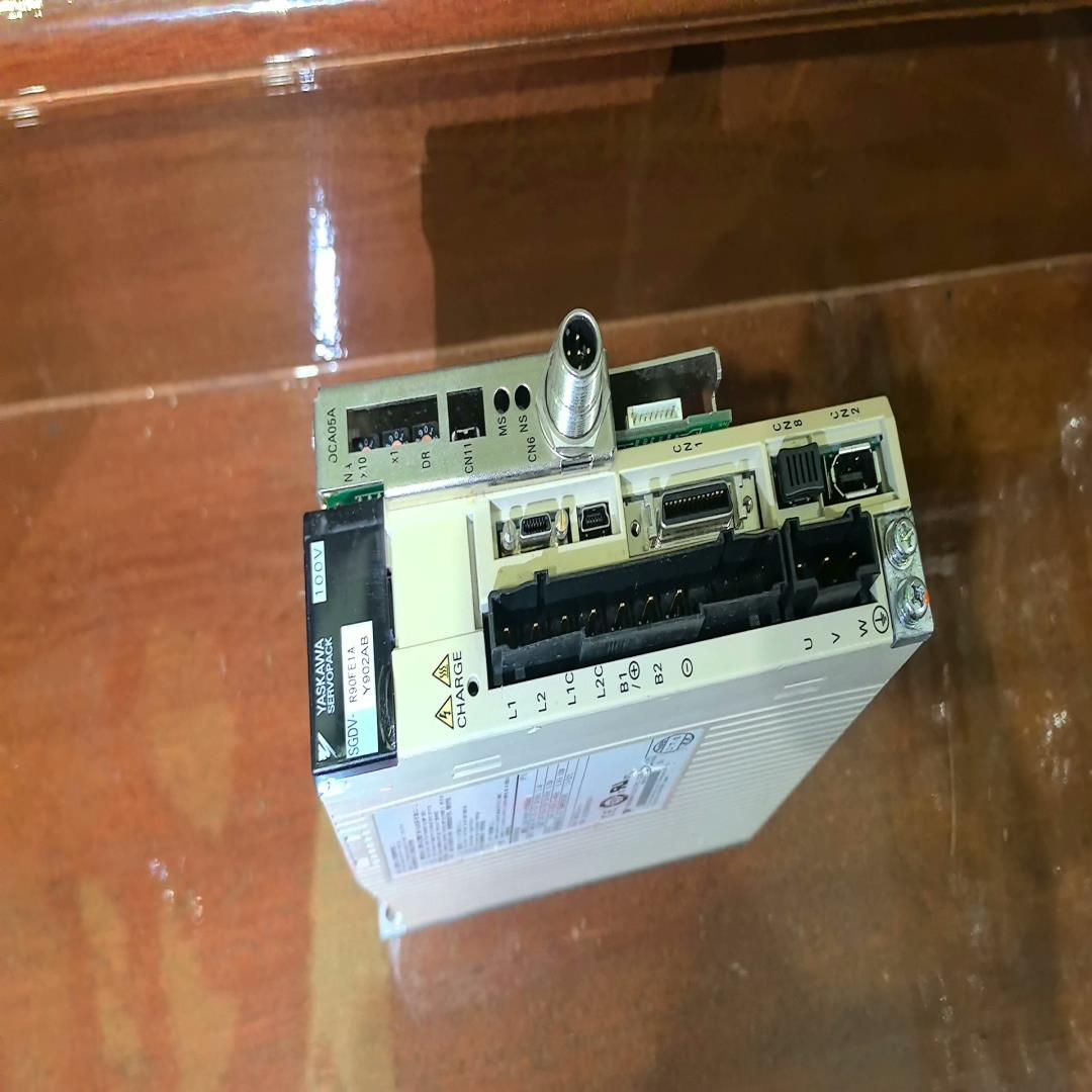 安川驱动器SGDV-R90FE1AY902AB